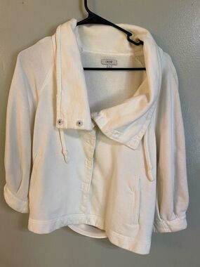 Cozy White Women's Jacket with Funnel Collar